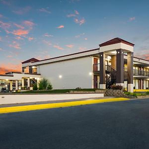 Horizon Inn & Suites