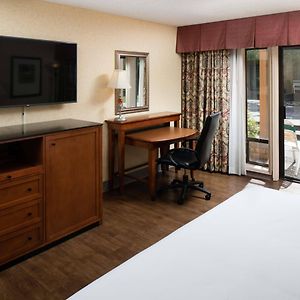 Premium King Room