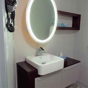 Luxury  King Room Mobility accessible