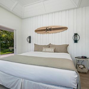 Beachfront King Studio