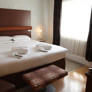 Premium King Room