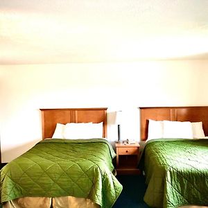 Queen Suite
