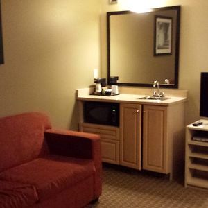 One-Bedroom King Suite