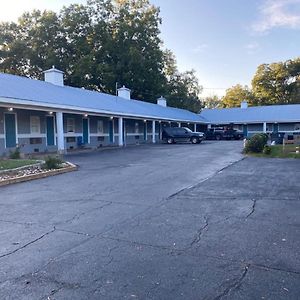 Budget Inn Express