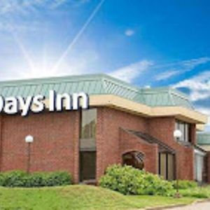 Days Inn By Wyndham Rolla