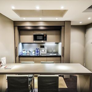 Superior King Suite