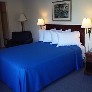 Basic Single Room