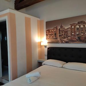 Relais Arco Della Pace