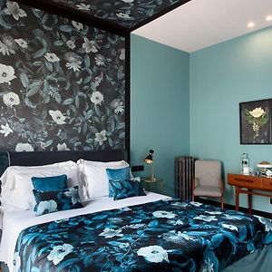 Velona'S Jungle Luxury Suites