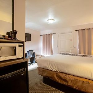 Celilo Inn