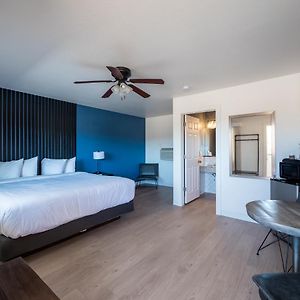 Balanced Rock Inn