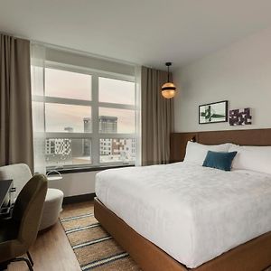 Urban King Room