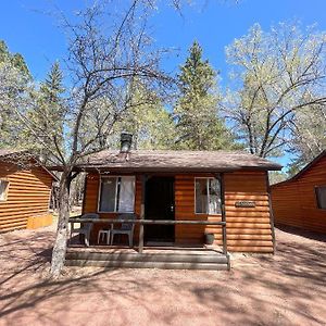 One-Bedroom Cabin