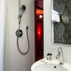 Privilege Room
