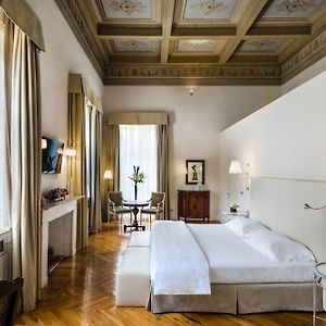 Royal King Suite