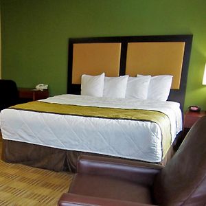 Deluxe Studio