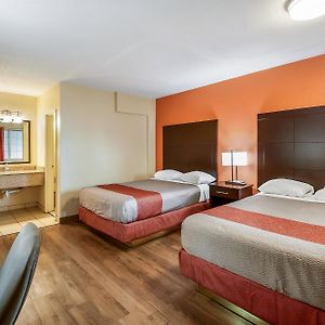 Economy Quadruple Room