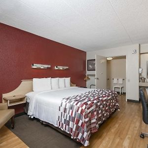 Deluxe  King Room Disability Access