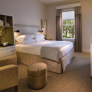 Tradition King Room