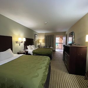 Queen Room