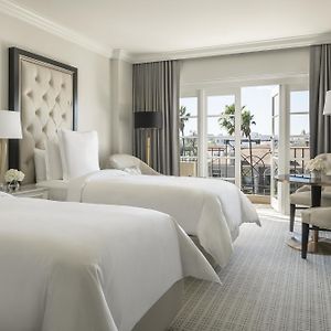Deluxe  Twin Room Disability Access