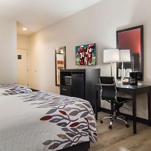 Deluxe  Room Disability Access