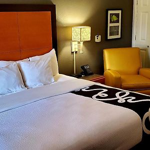 King Room Mobility or hearing accessible