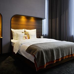 Medium Double Room