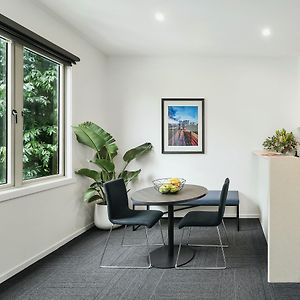 Executive One-Bedroom Apartment