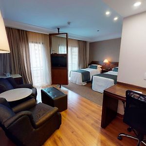 Standard King Suite