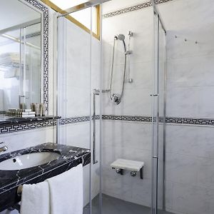 Basic Triple Room