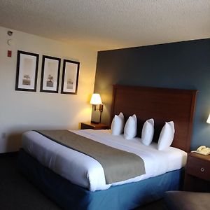 Premier King Suite