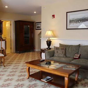 Penthouse Suite