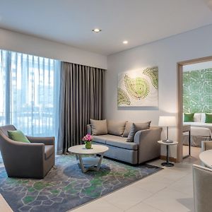 Executive One-Bedroom Room