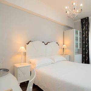 Basic Triple Room