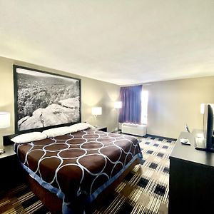 King Room Mobility accessible