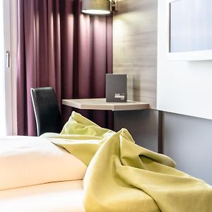 Standard Room with 1 Single Bed