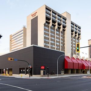 Ramada Plaza By Wyndham Regina Downtown