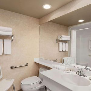 King Room Mobility accessible