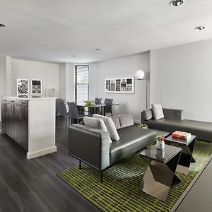 Premium Two-Bedroom King Suite