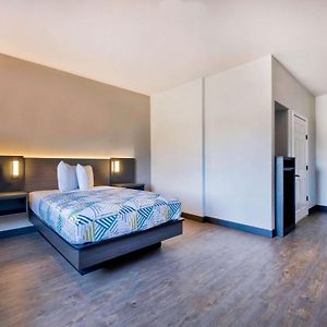 King Room Disability Access