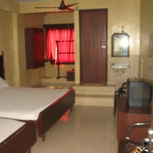 Four-Bedroom Room