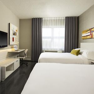 Comfort Queen Room