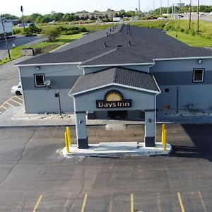 Days Inn By Wyndham Indianapolis East Post Road