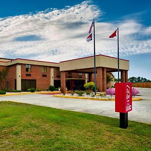 Red Roof Inn & Suites Jacksonville, Nc