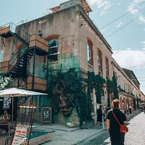 Lx Hostel