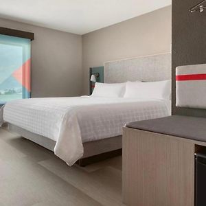 King Room Hearing Accessible
