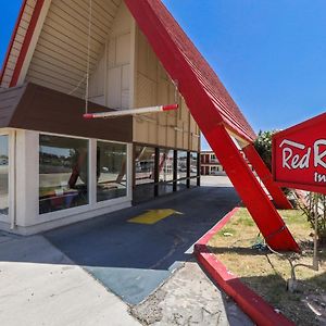Red Roof Inn Needles