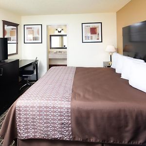 Red Lion Inn & Suites Redding