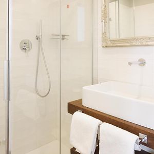 Classic Single Room
